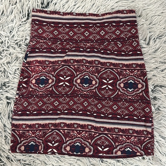 5/$15 Y2K Charlotte Russe Bodycon Mini Skirt - Picture 4 of 11